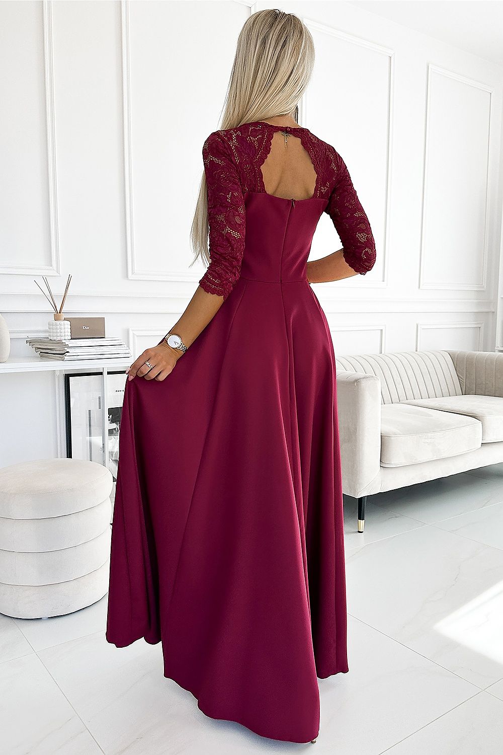 Long dress model 189090 Numoco