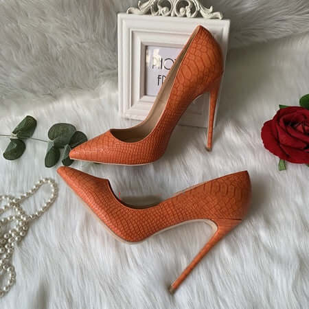 Serpenti Aura Collection Luxury Scale-Textured Stilettos