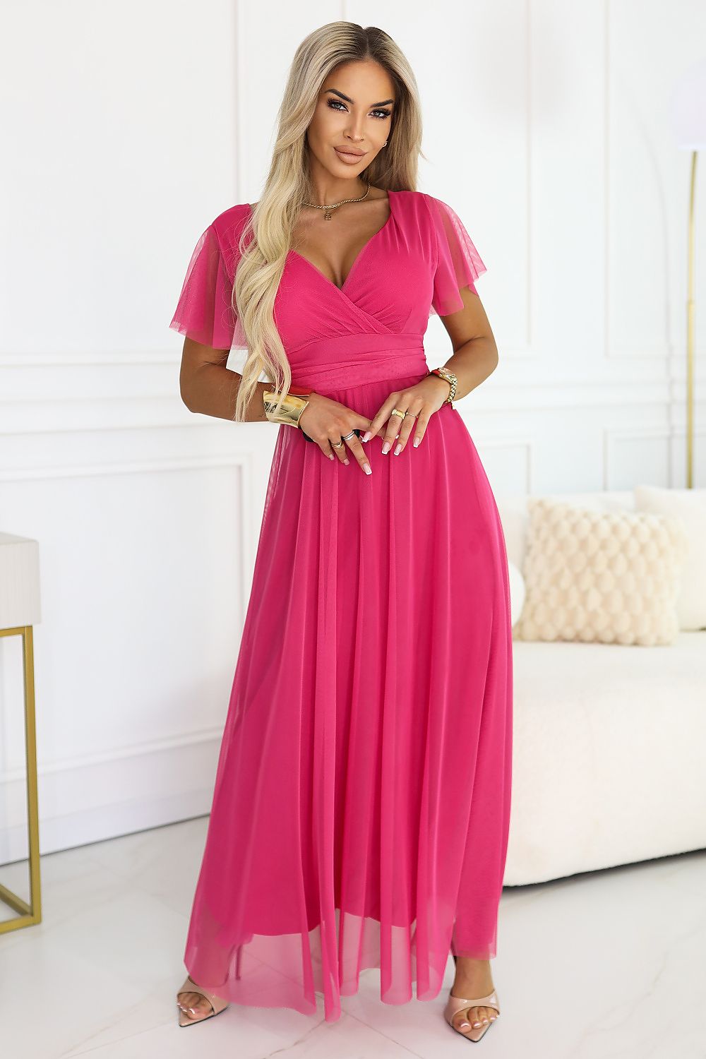  Long dress model 227121 Numoco 