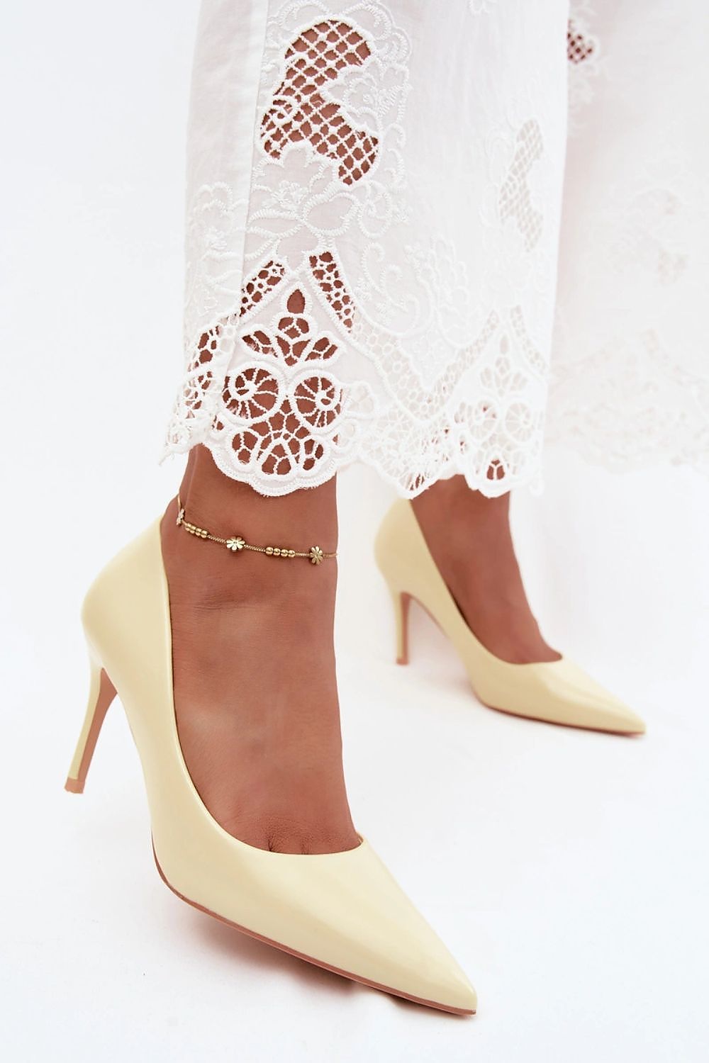 Soleil yellow patent heels